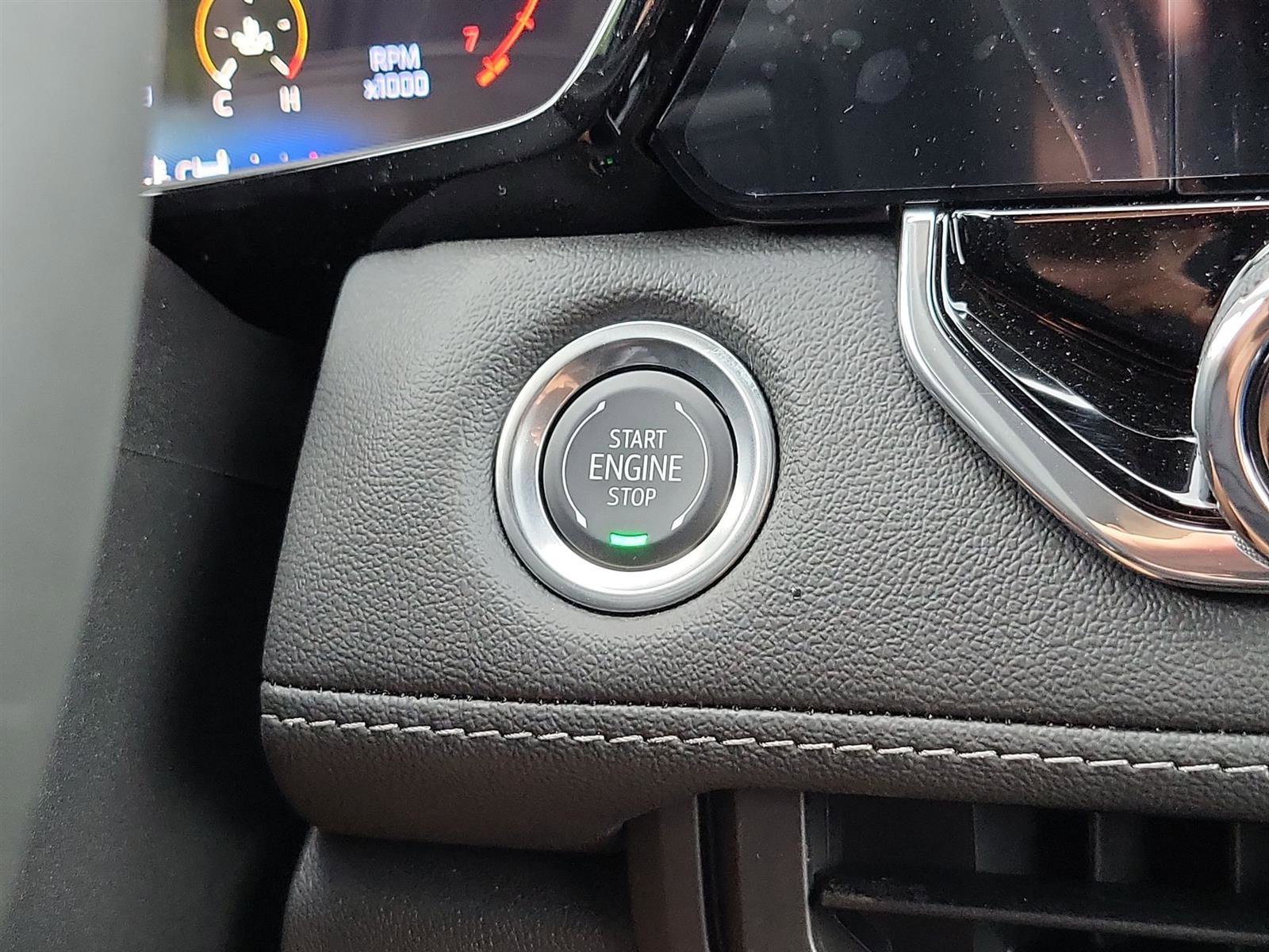 New 2025 Chevrolet Colorado LT w/ LPO, Tailgate Decal Package image 16