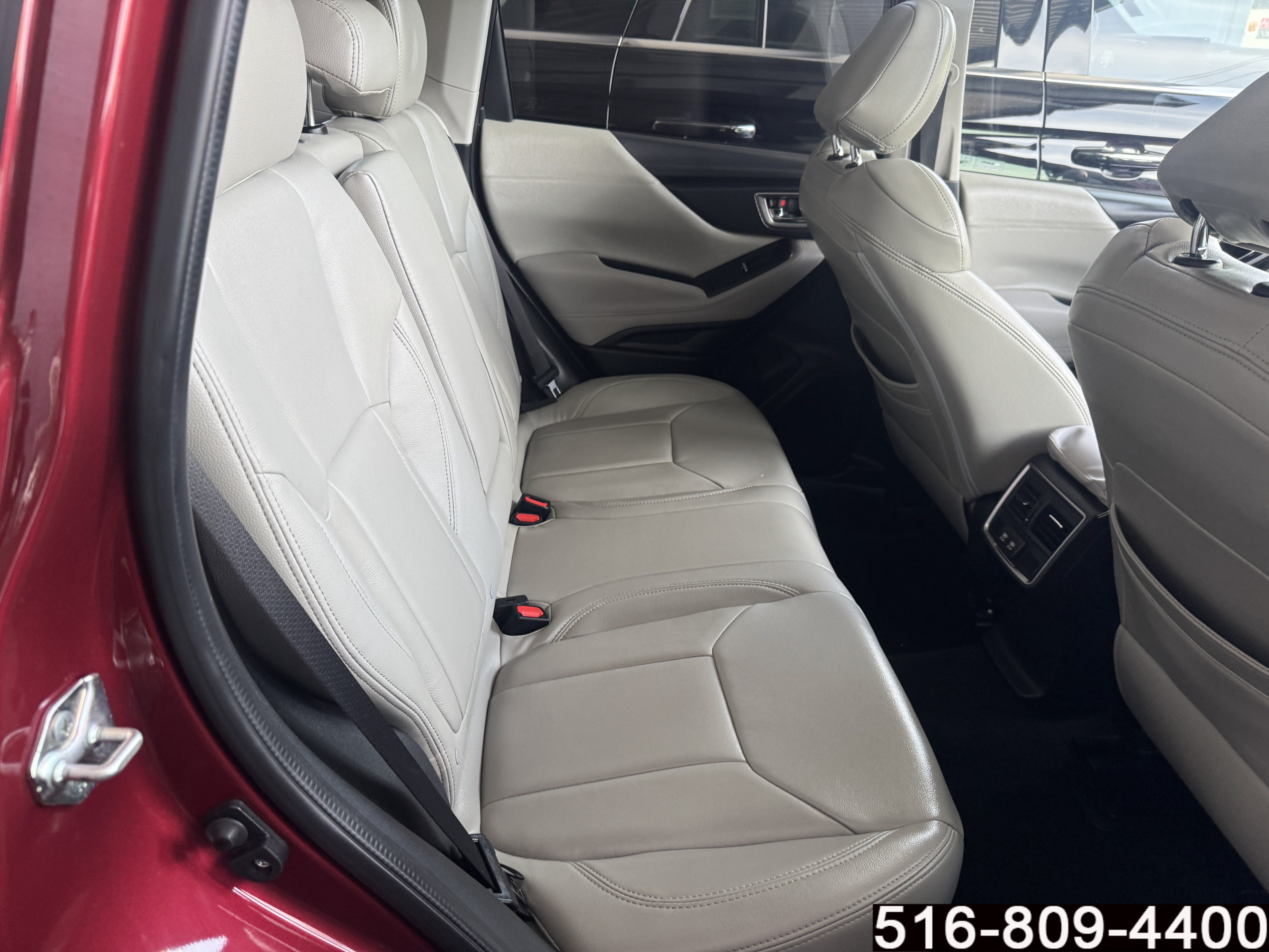 Used 2020 Subaru Forester Premium AWD/4WD image 30