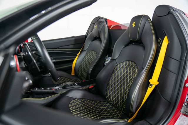 Used 2023 Ferrari F8 Tributo RWD image 16