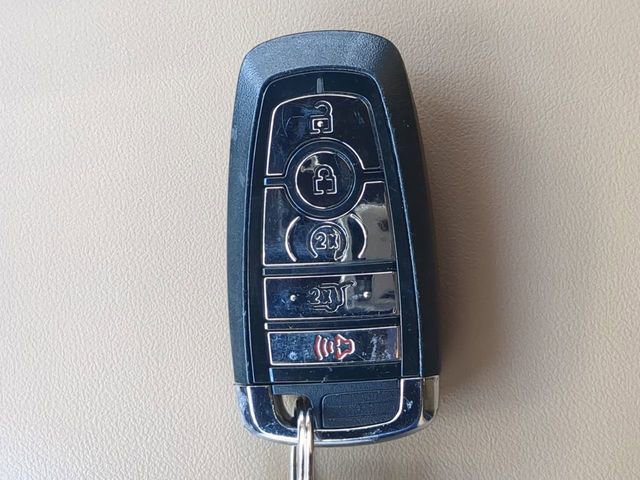 Used 2023 Lincoln Corsair Reserve image 34