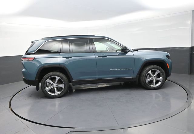 New 2026 Jeep Grand Cherokee Limited AWD/4WD image 10