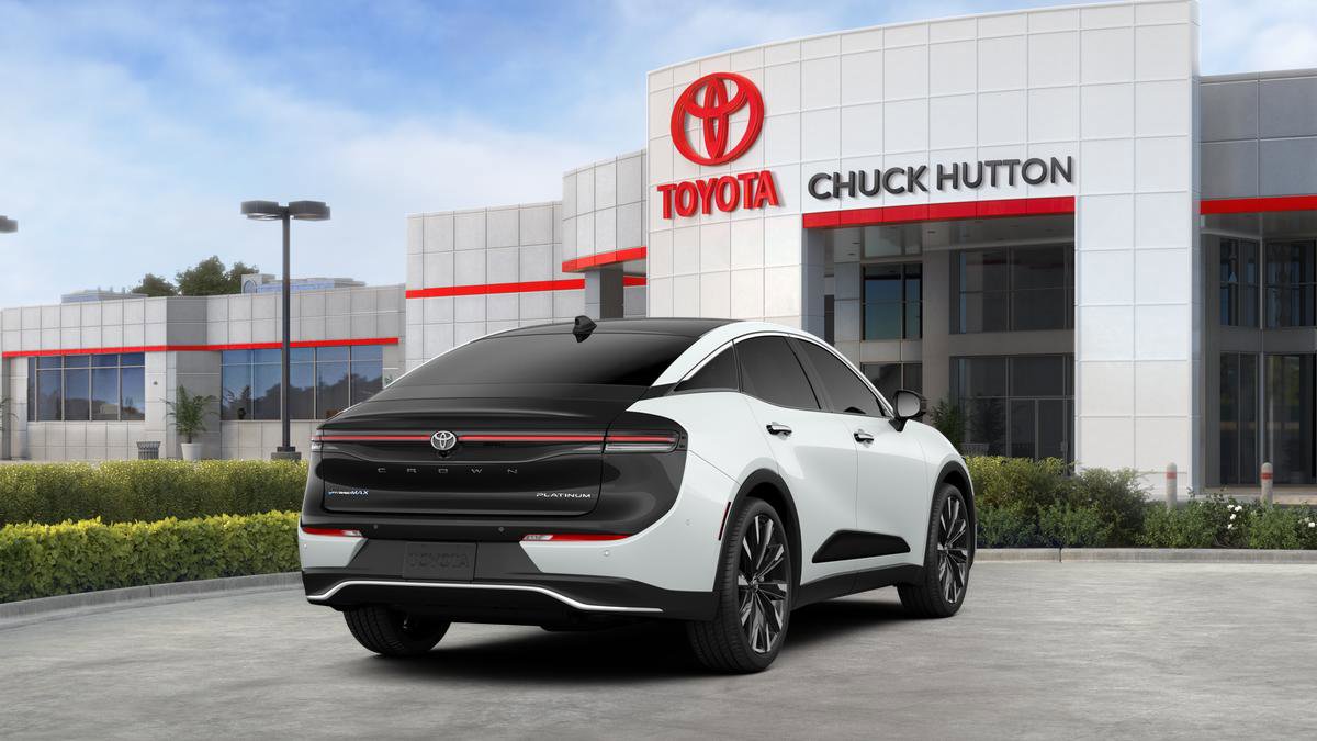 Used 2025 Toyota Crown Platinum image 38