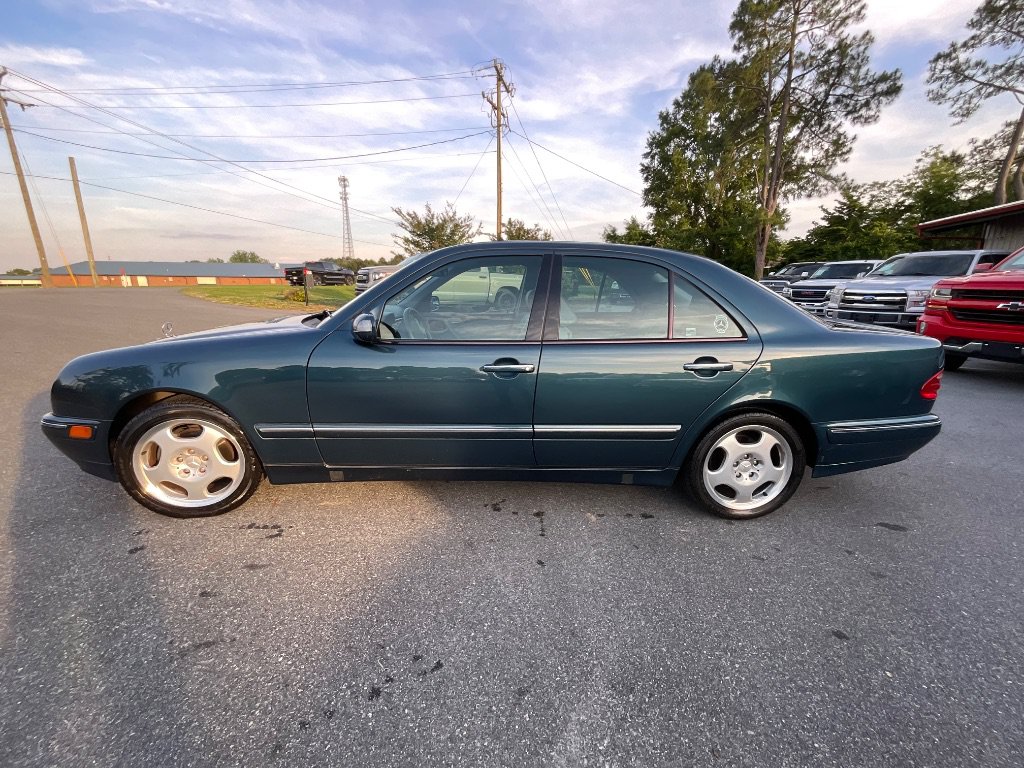 Used 2000 Mercedes-Benz E 430 Sedan image 7