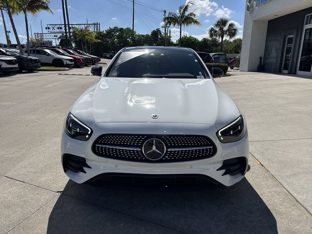 Used 2022 Mercedes-Benz E 350 Sedan w/ Driver Assistance Package image 8