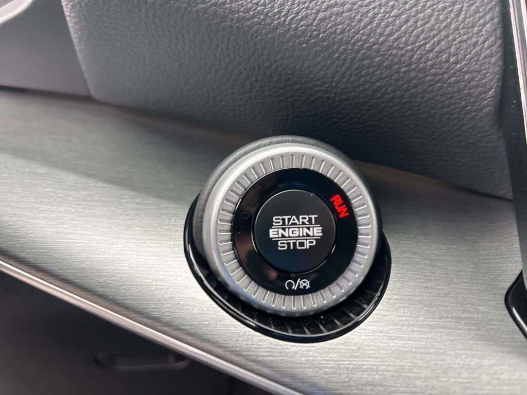 New 2025 Jeep Wagoneer Series II w/ Convenience Group I image 43