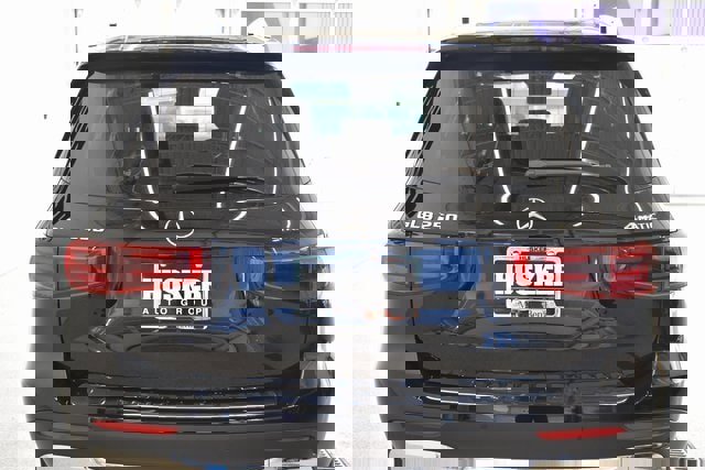 New 2025 Mercedes-Benz GLB 250 4MATIC image 11