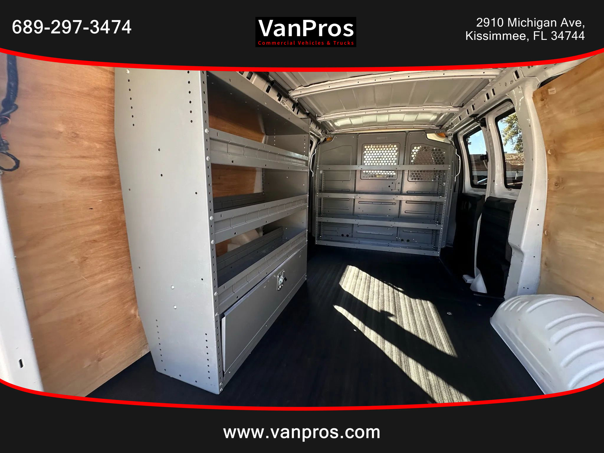 Used 2013 Chevrolet Express 2500 Van 3D image 14