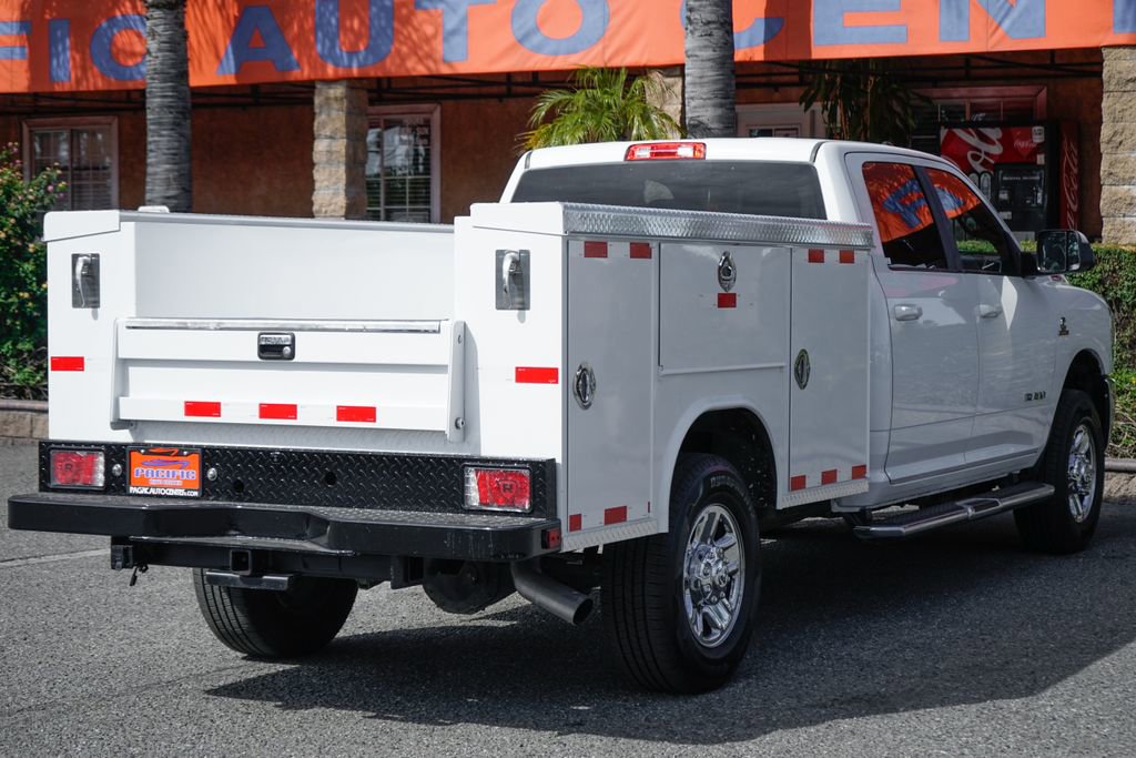 Used 2022 RAM 3500 Big Horn AWD/4WD image 10