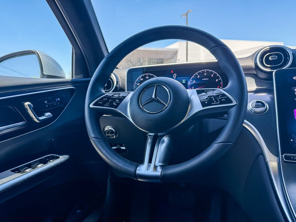 Certified 2025 Mercedes-Benz GLC 300 4MATIC image 16