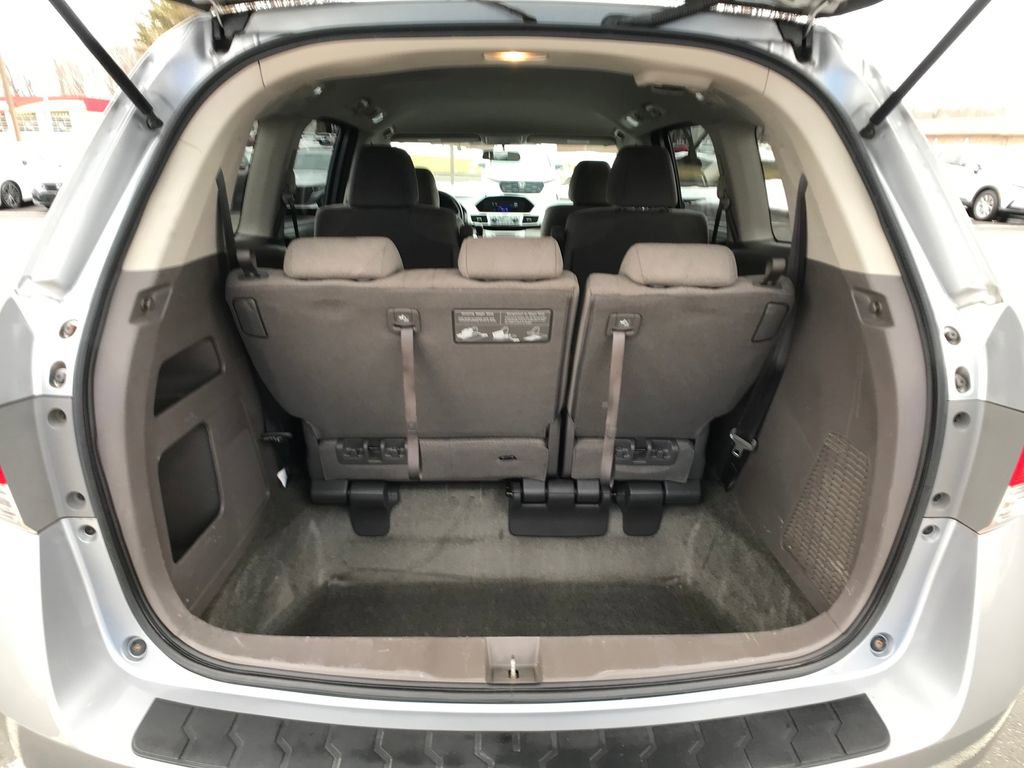 Used 2016 Honda Odyssey LX image 6