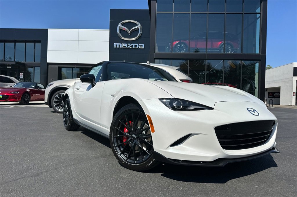 New 2025 MAZDA MX-5 Miata Club w/ Brembo/BBS Recaro Package image 2