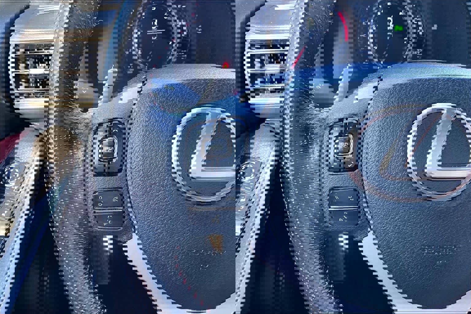 Used 2018 Lexus IS 300 image 24