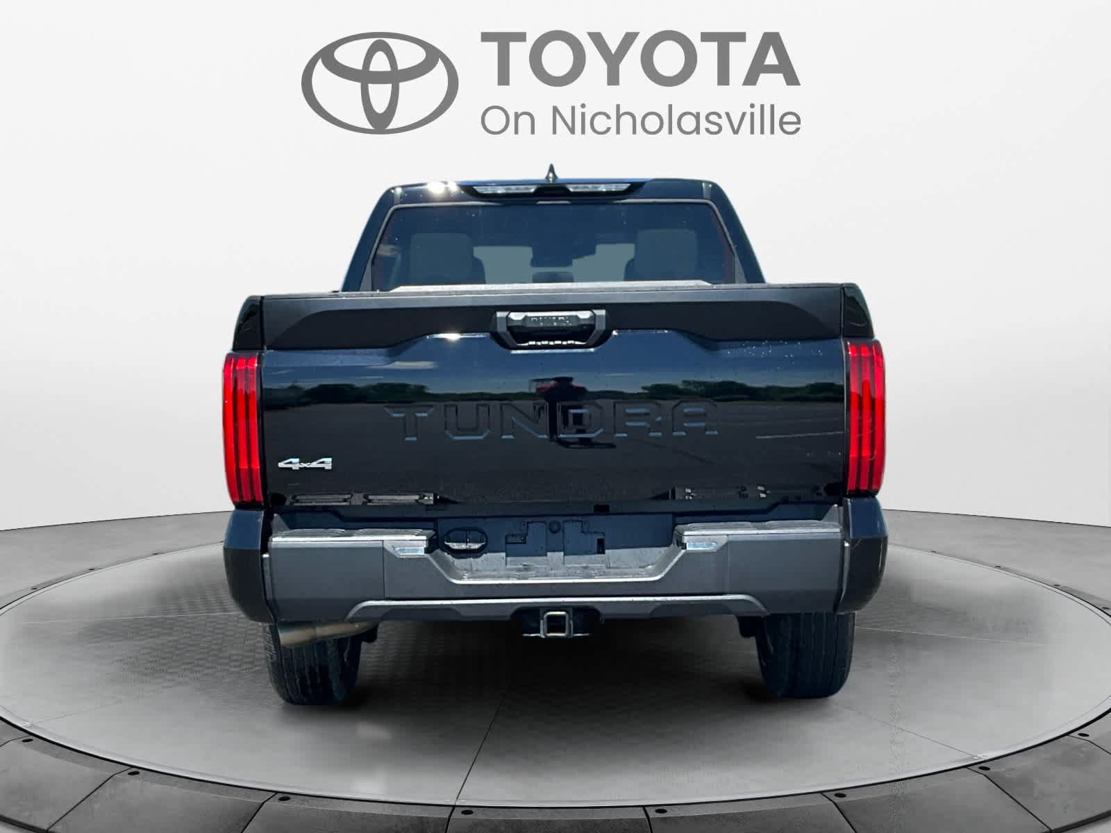 Used 2024 Toyota Tundra SR5 AWD/4WD image 4