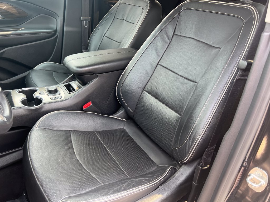 Used 2020 GMC Terrain Denali FWD image 11