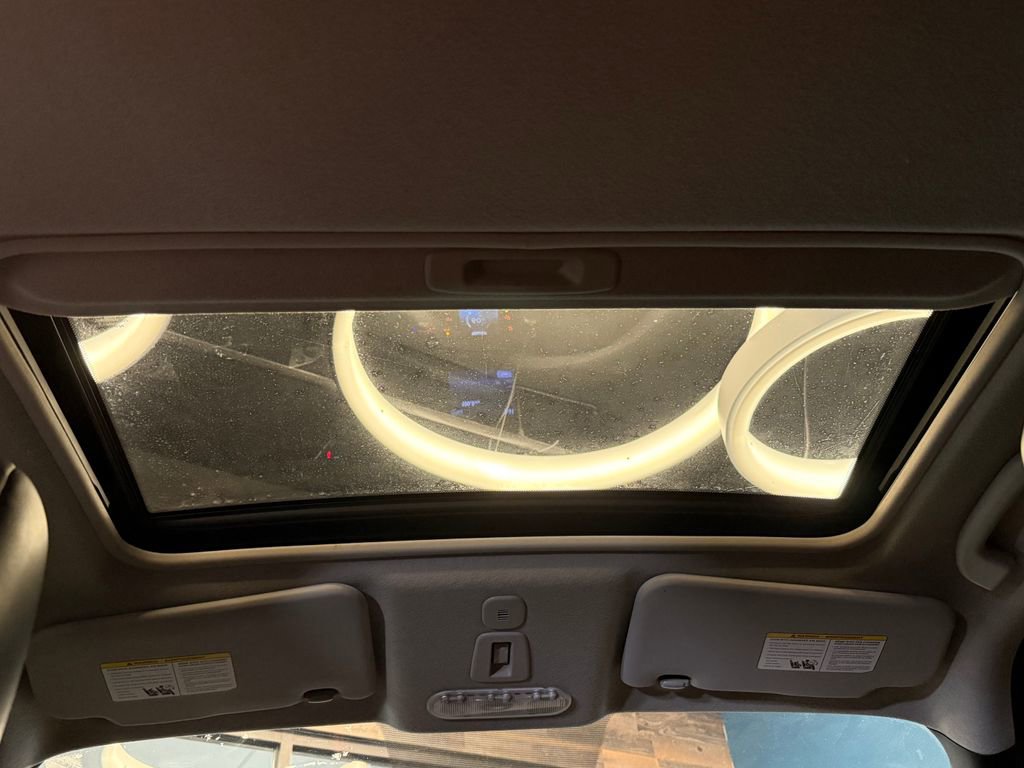 Used 2013 Nissan Juke SL w/ Midnight Edition image 22