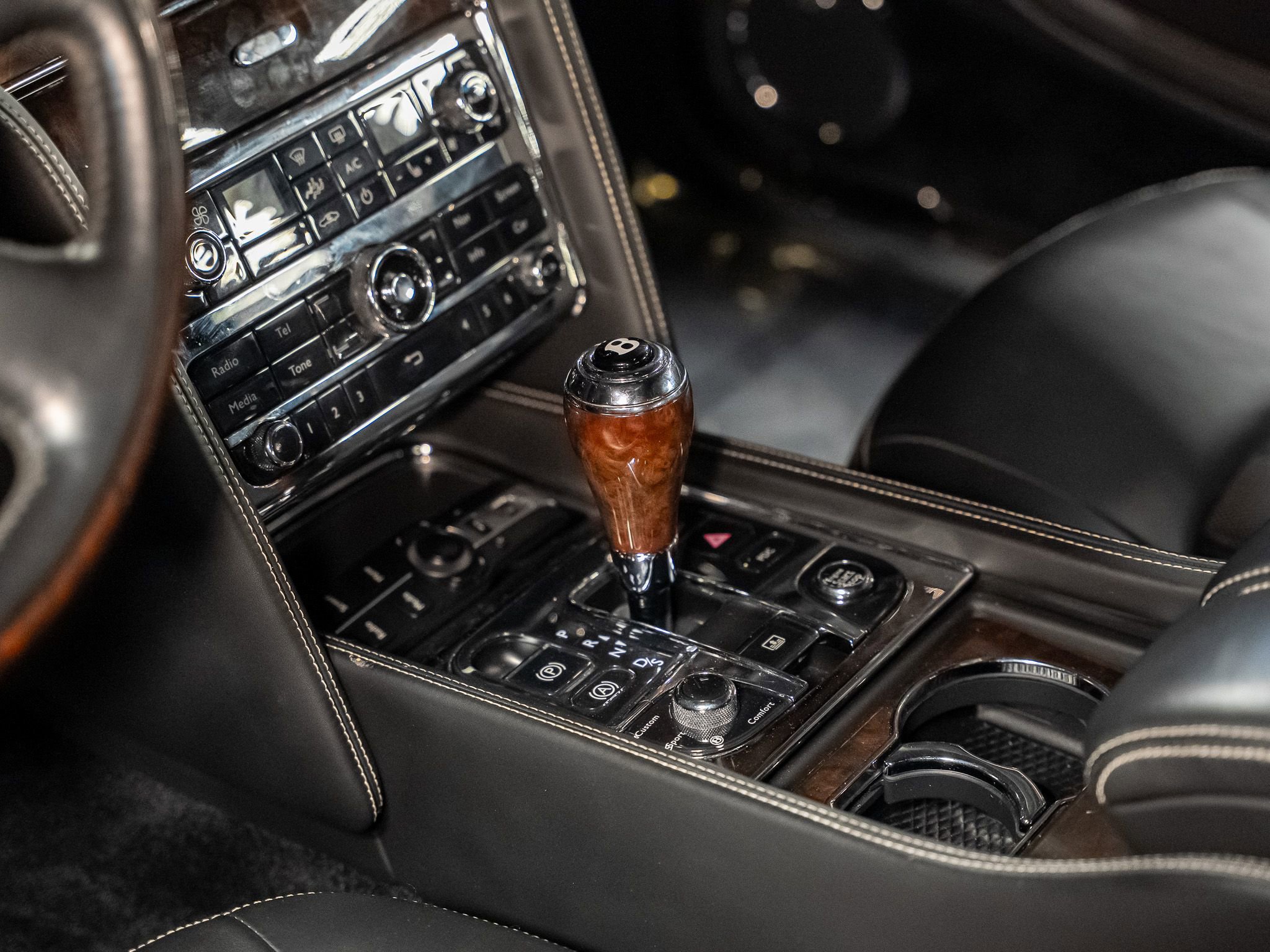 Used 2012 Bentley Mulsanne image 54