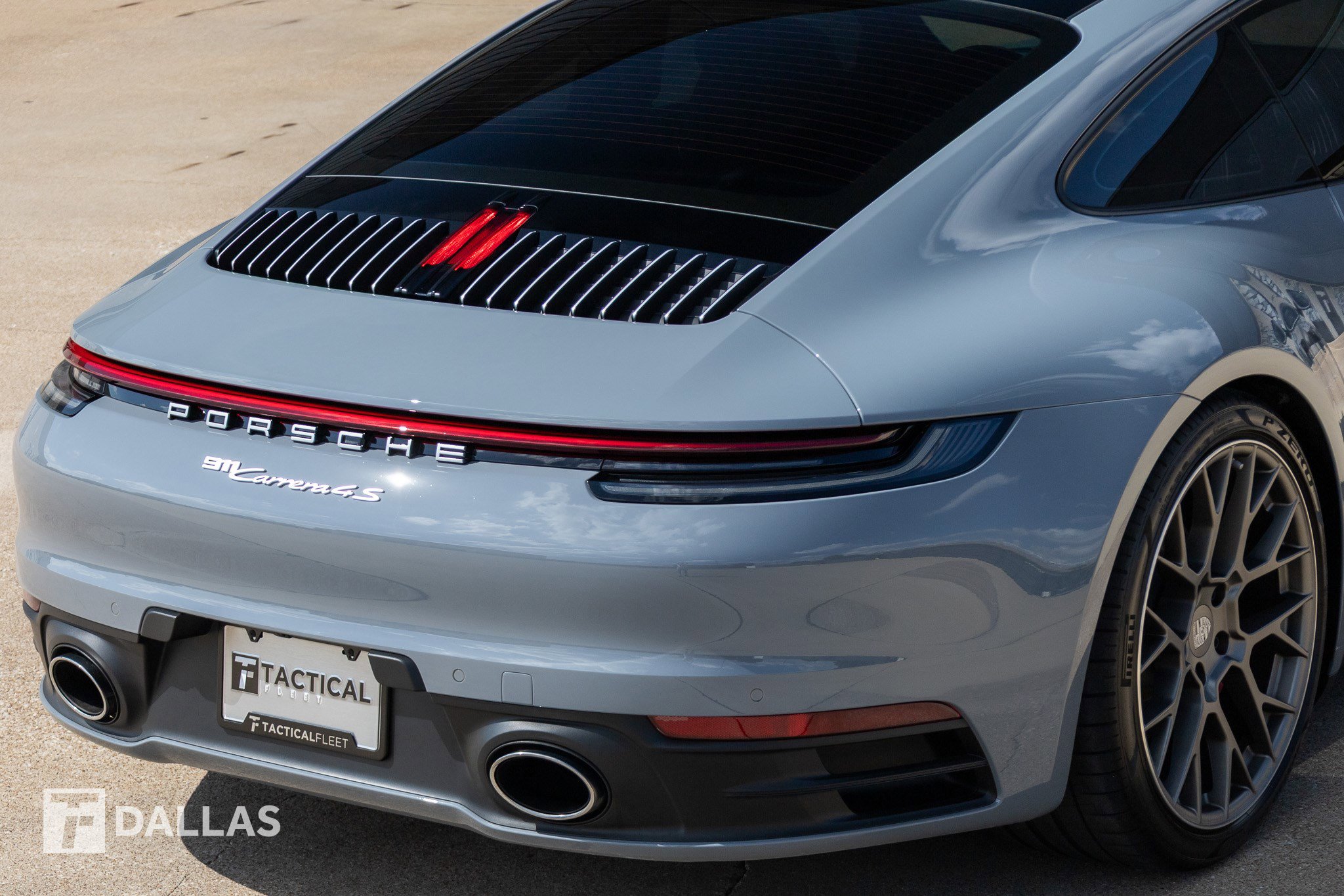 Used 2024 Porsche 911 Carrera 4S w/ Sport Package AWD/4WD image 16