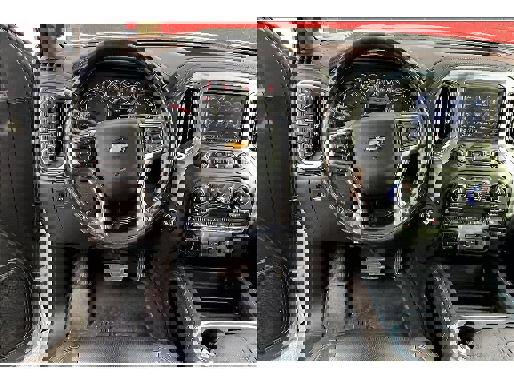 Used 2022 Chevrolet Silverado 1500 LTZ w/ Safety Package II image 6