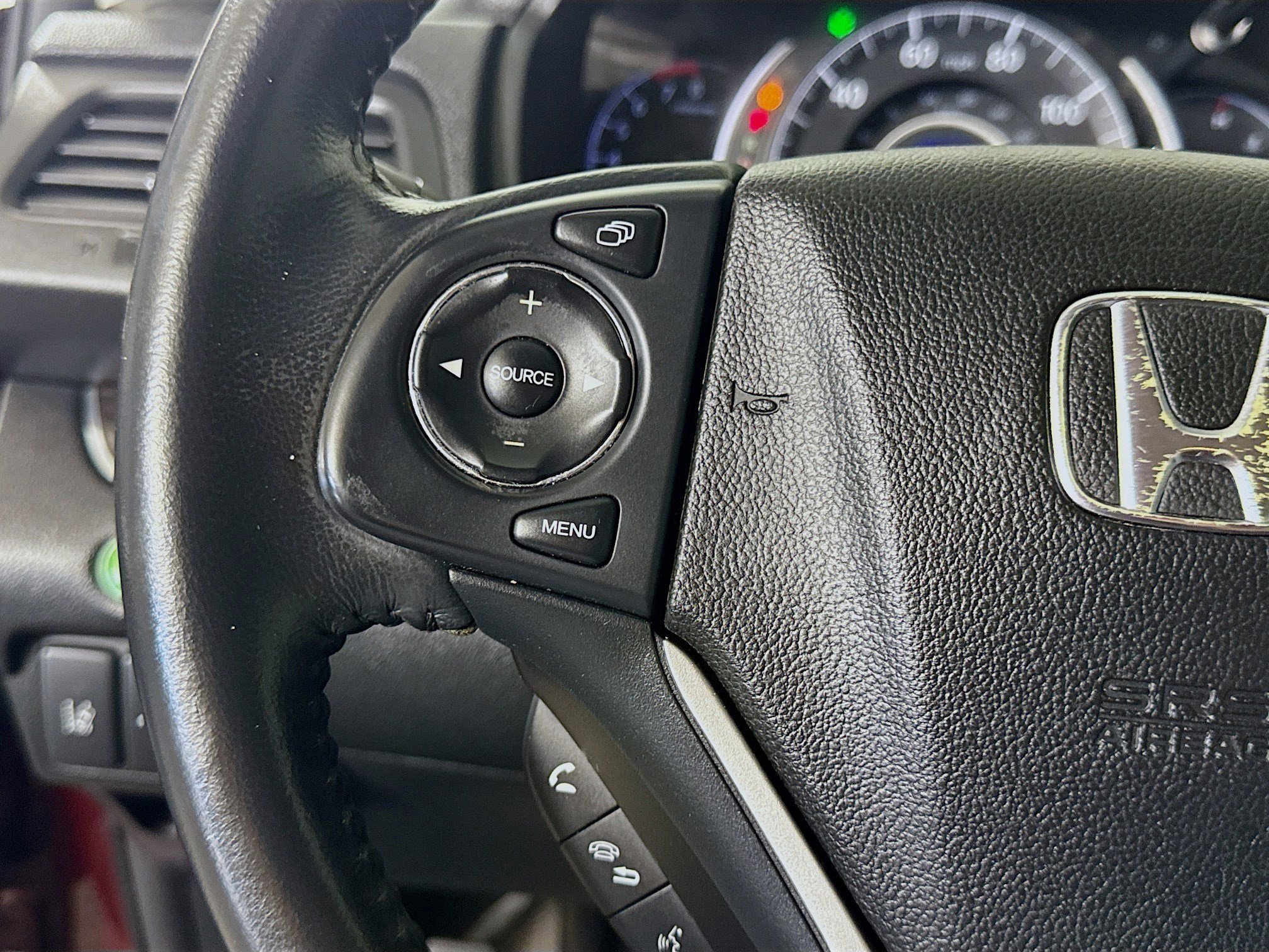 Used 2016 Honda CR-V Touring image 14