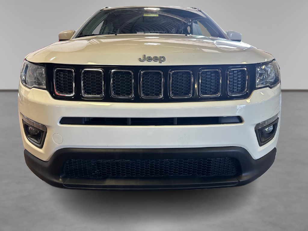 Used 2019 Jeep Compass Latitude AWD/4WD image 13