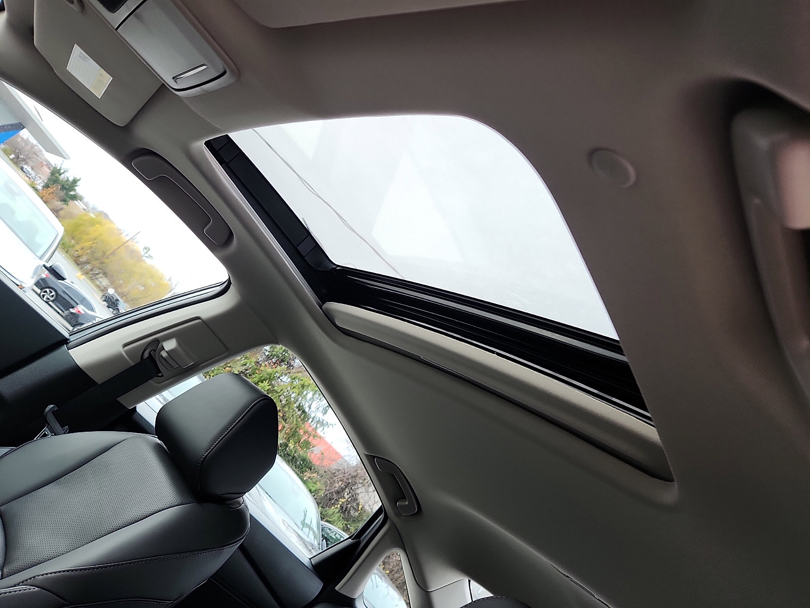 New 2025 Honda Accord EX-L image 10