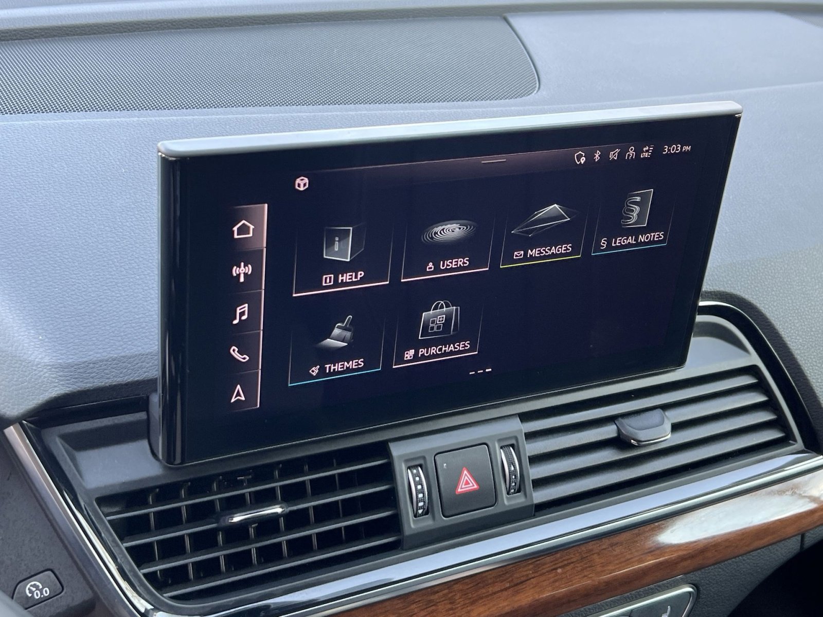 Used 2023 Audi Q5 2.0T Premium w/ Convenience Package image 18