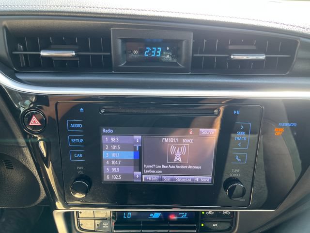 Used 2019 Toyota Corolla LE w/ Carpet Mat Package (TMS) FWD image 25