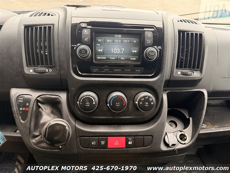 Used 2015 RAM ProMaster 2500 w/ Interior Convenience Group FWD image 15