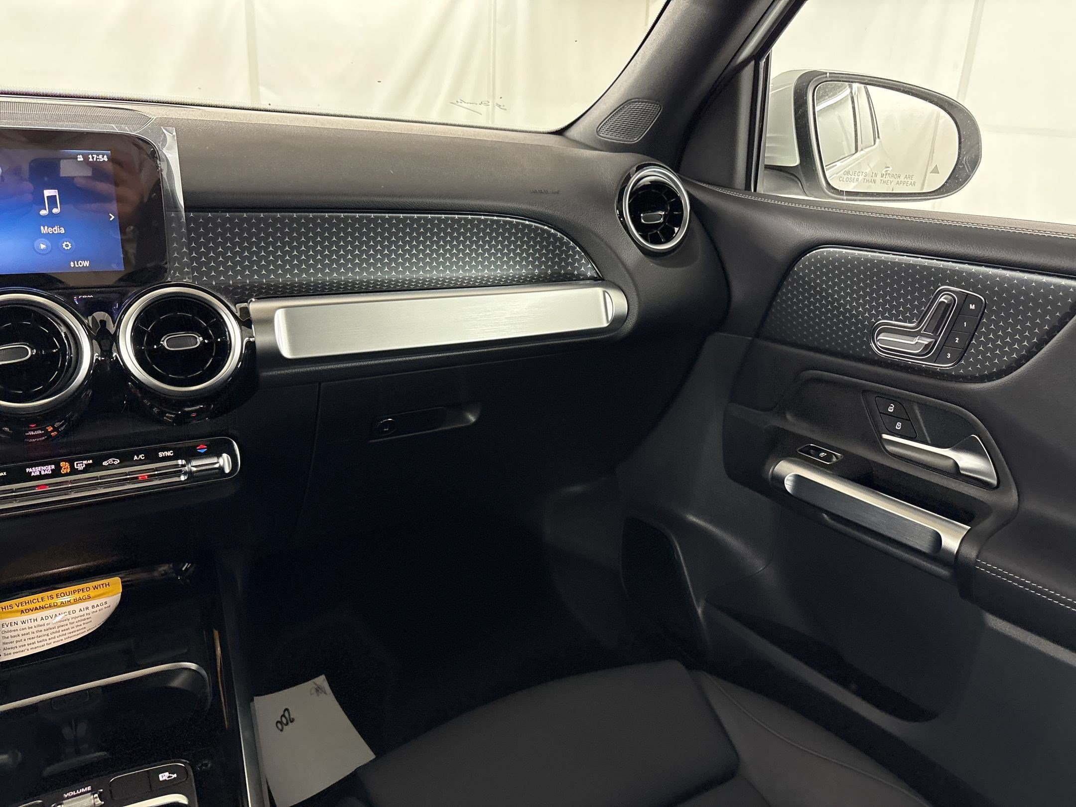 Certified 2026 Mercedes-Benz GLB 250 image 62