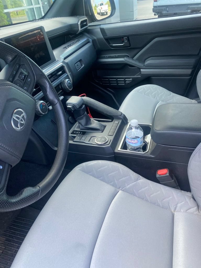 Used 2025 Toyota Tacoma SR5 RWD image 2