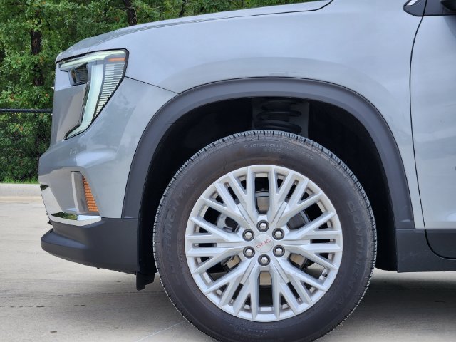 Used 2026 GMC Acadia Elevation w/ Elevation Premium Package FWD image 10