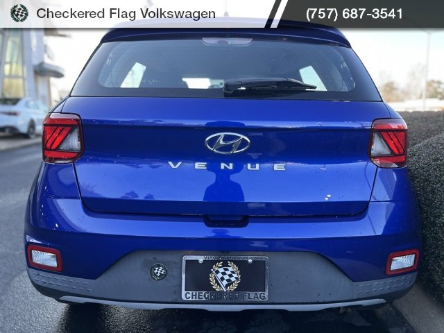 Used 2021 Hyundai Venue SE image 10