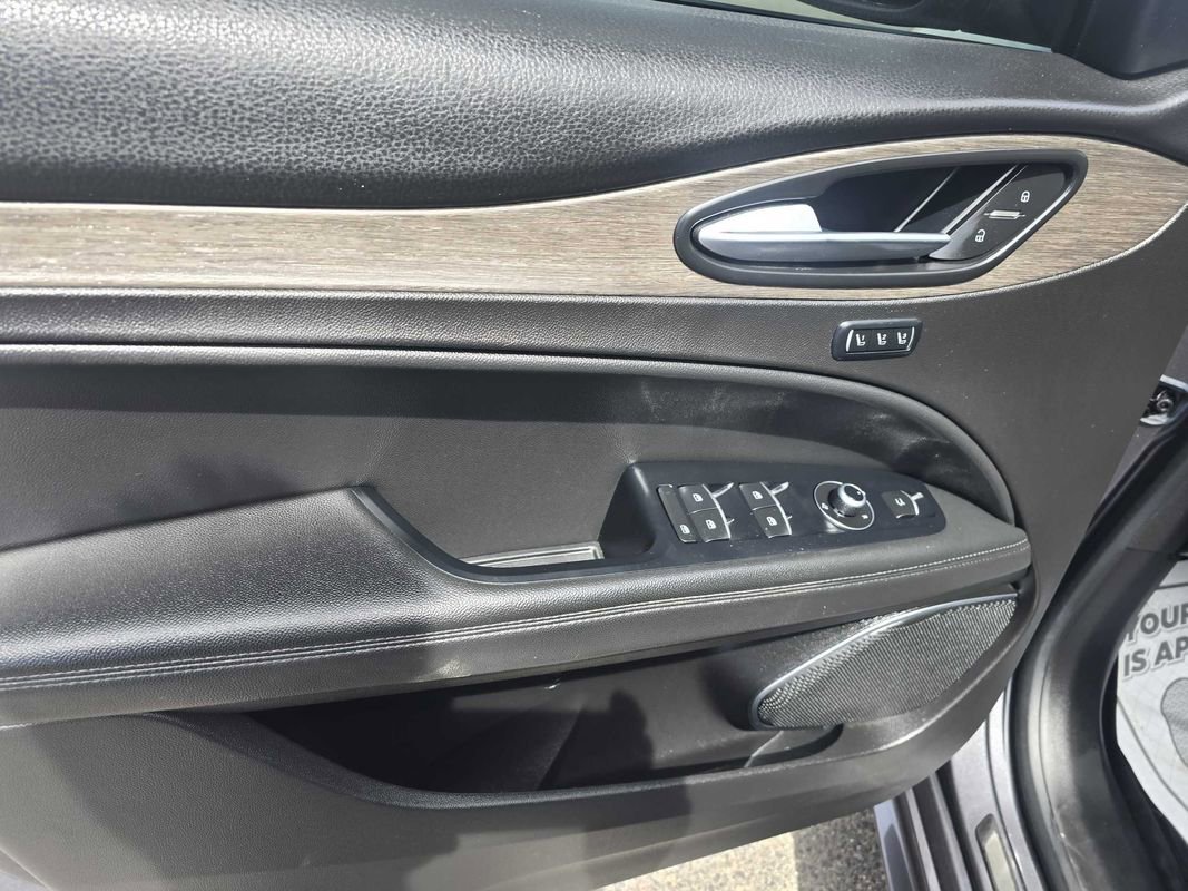 Used 2021 Alfa Romeo Stelvio Ti w/ Active Assist 2 Package TI image 33