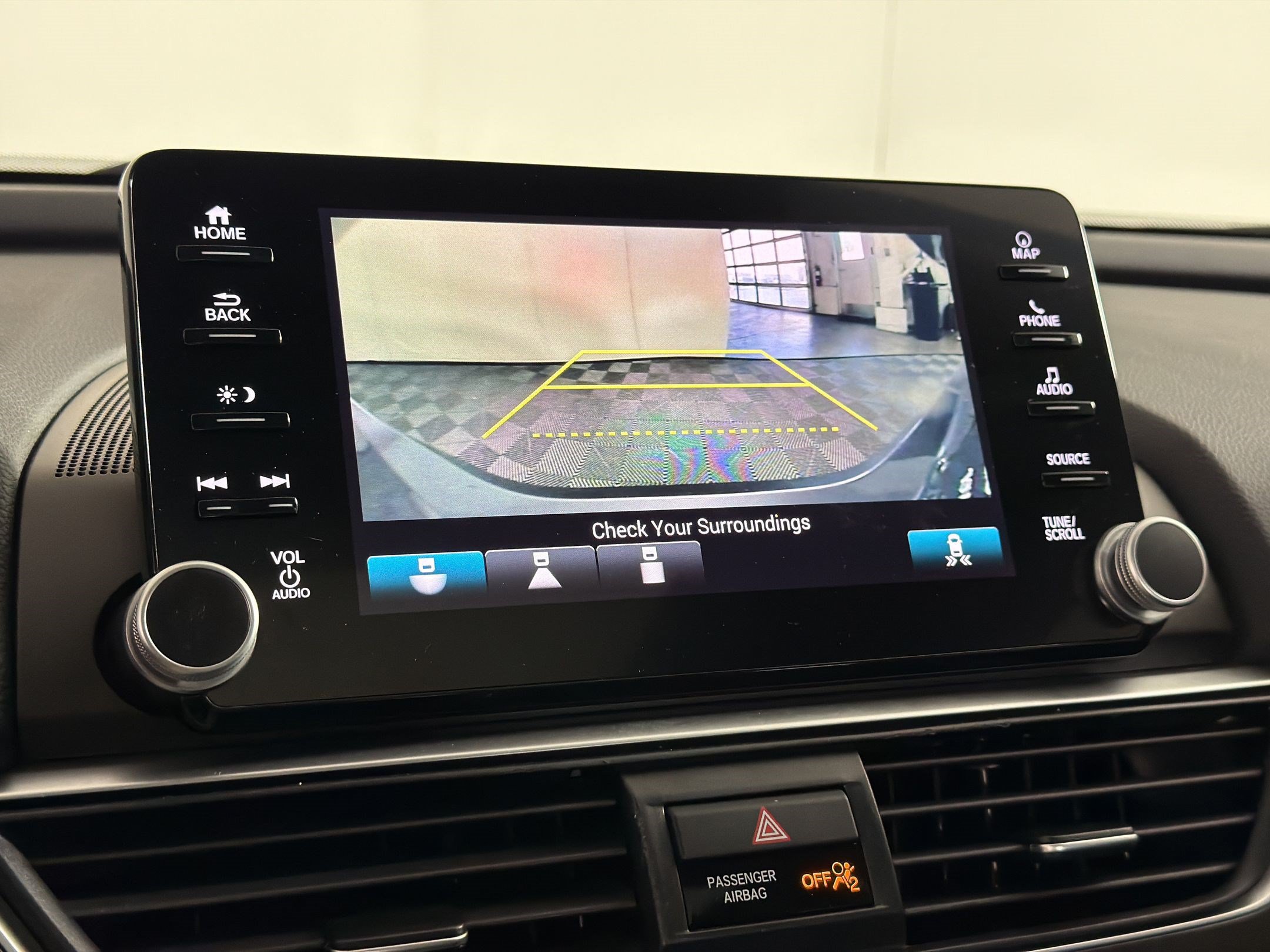 Used 2018 Honda Accord EX-L image 18