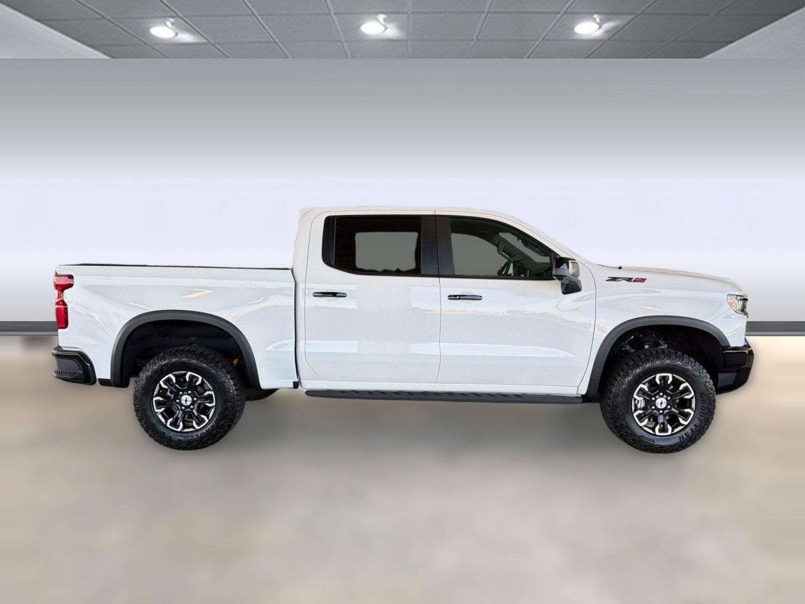 Used 2025 Chevrolet Silverado 1500 ZR2 w/ Technology Package image 8