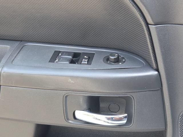 Used 2014 Dodge Challenger SXT RWD image 29