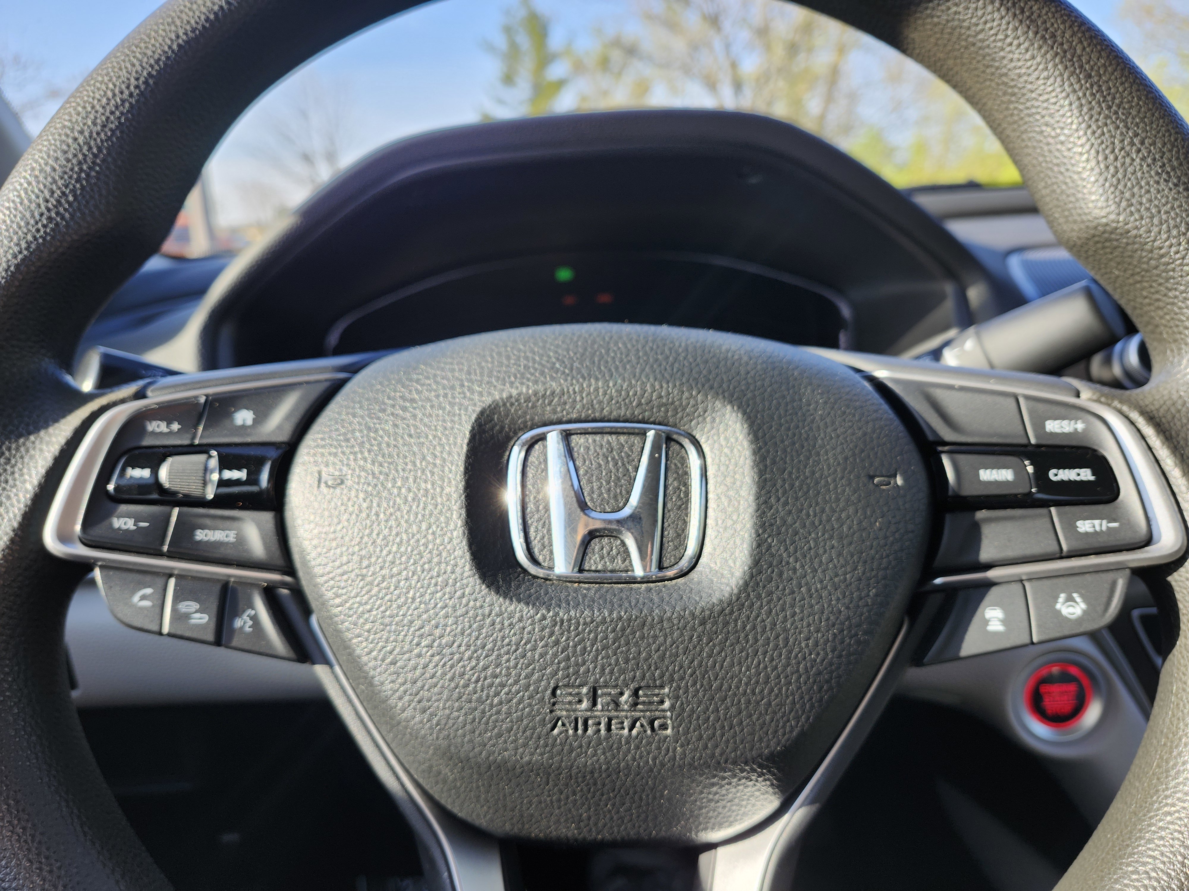 Used 2018 Honda Accord LX image 24