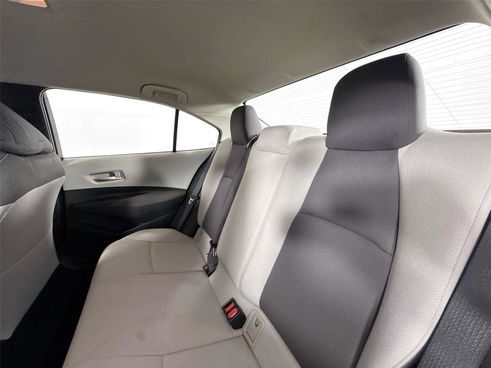 Certified 2020 Toyota Corolla L image 38