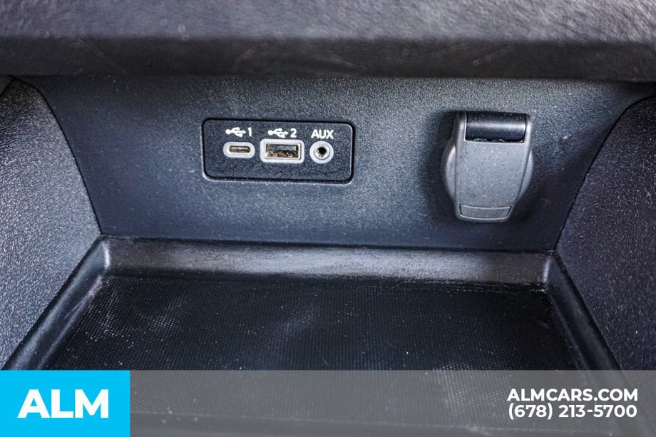 Used 2025 Nissan Altima 2.5 SV FWD image 40