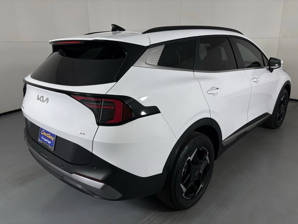 New 2026 Kia Sportage EX AWD/4WD image 7