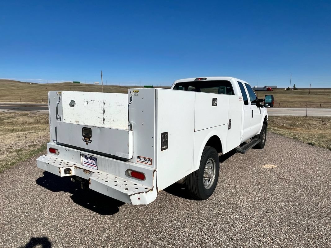 Used 2015 Ford F350 XL w/ Power Equipment Group AWD/4WD image 5