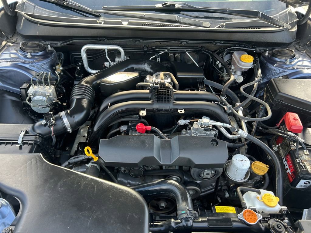 Used 2017 Subaru Legacy 2.5i Limited AWD/4WD image 29