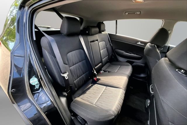 Used 2020 Kia Sportage LX FWD image 27
