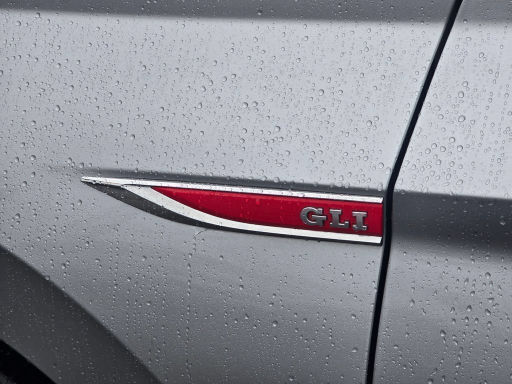 Used 2019 Volkswagen Jetta GLI FWD image 13