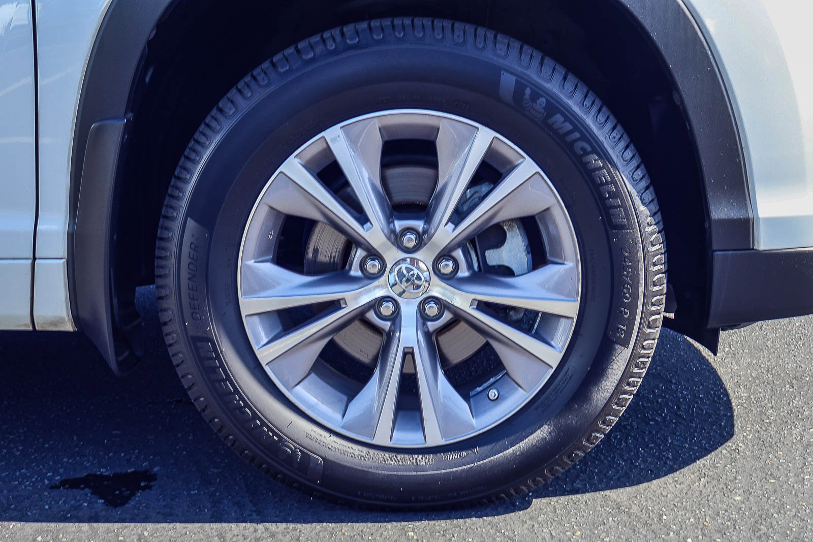 Used 2015 Toyota Highlander Plus image 17