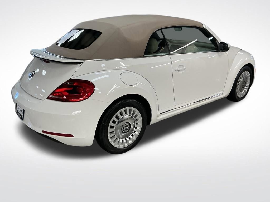 Used 2013 Volkswagen Beetle 2.5 image 5