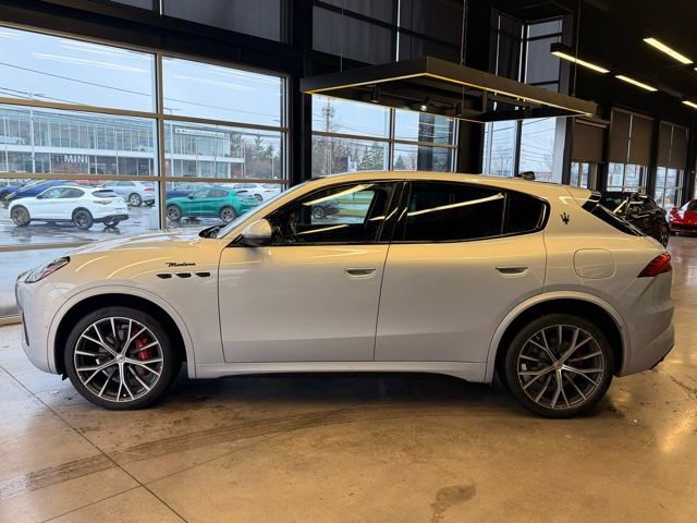 Used 2023 Maserati Grecale Modena image 3