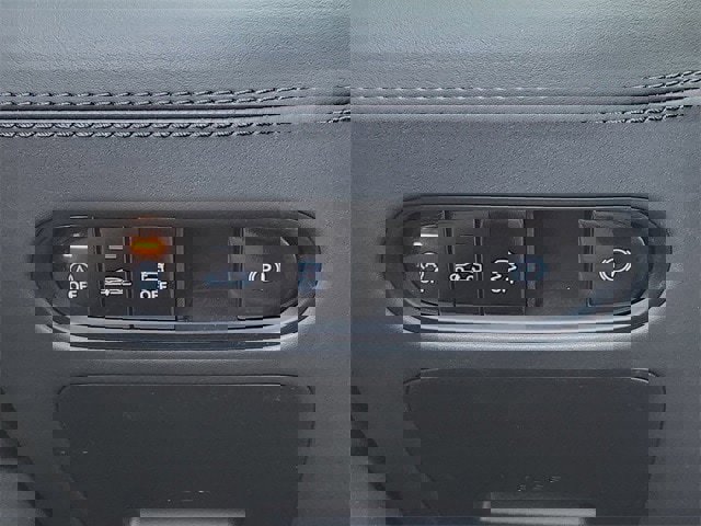 New 2026 Genesis G90 3.5T Prestige image 16