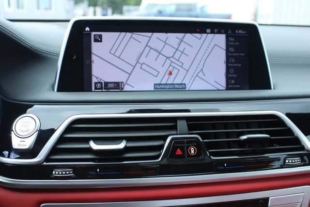 Used 2022 BMW 750i xDrive w/ M Sport Package AWD/4WD image 33