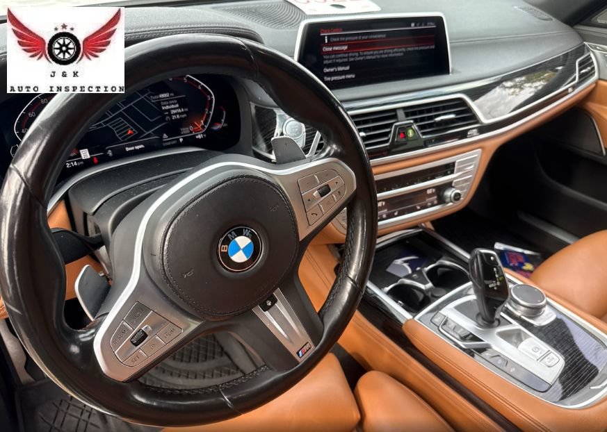 Used 2022 BMW 740i xDrive w/ M Sport Package AWD/4WD image 8